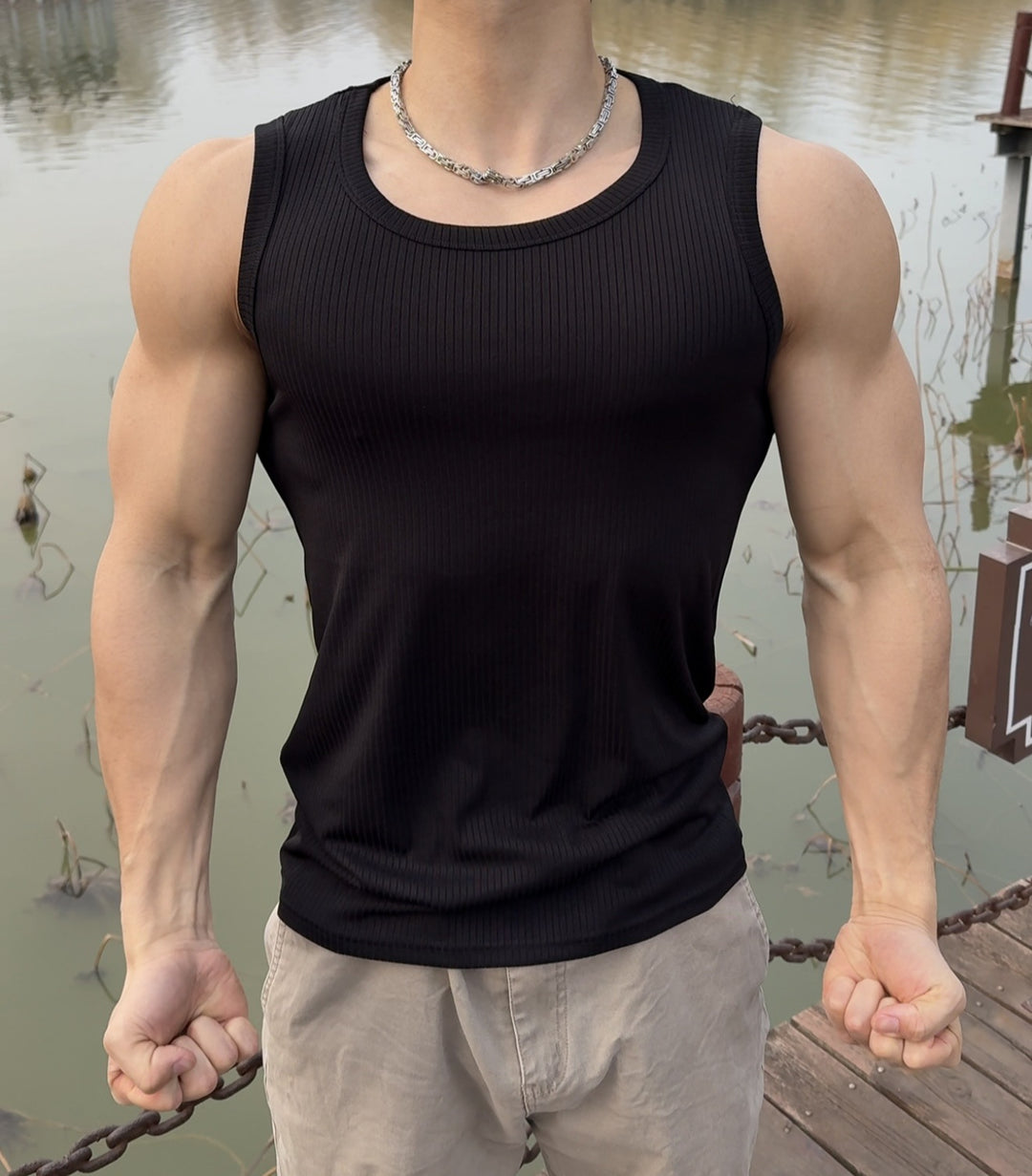 AeroForm Ribbed Tank