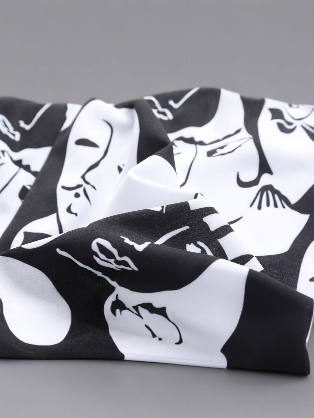 Abstract Faces Art Shorts