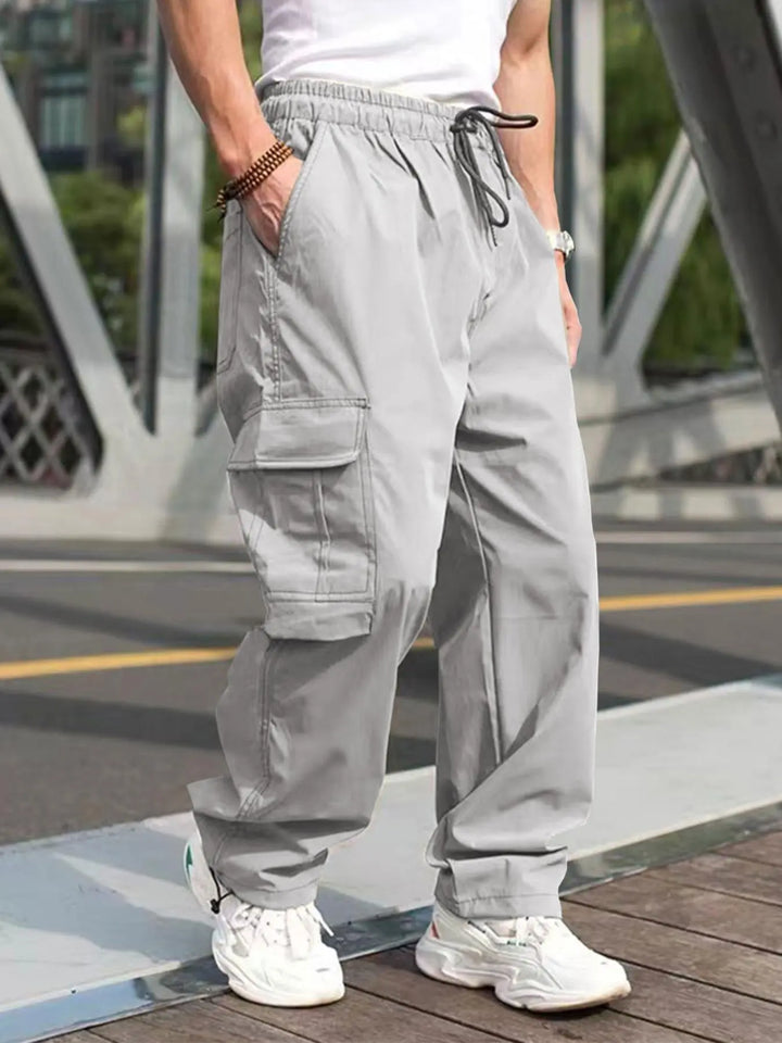 Relaxed fit cargo pants