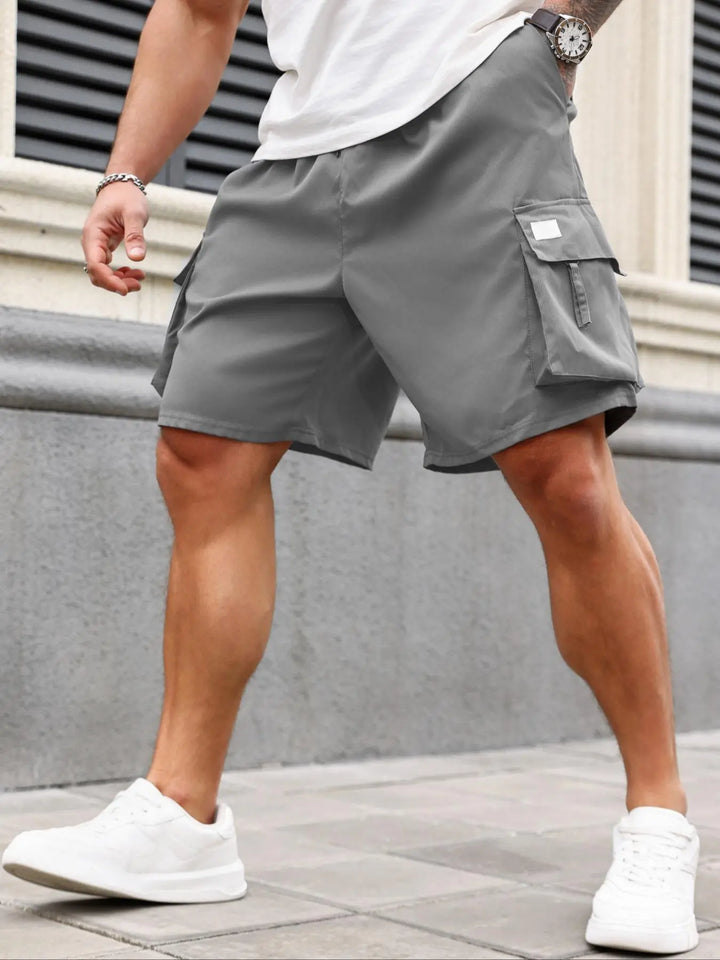 PLUS SIZE CARGO SHORTS