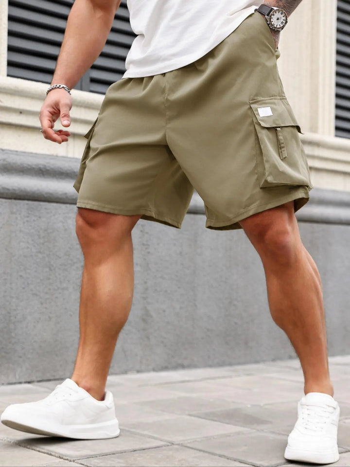 PLUS SIZE CARGO SHORTS