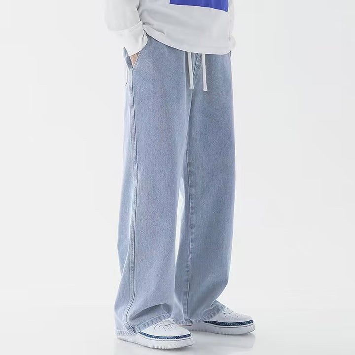 Relaxed Fit Wide-Leg Jeans
