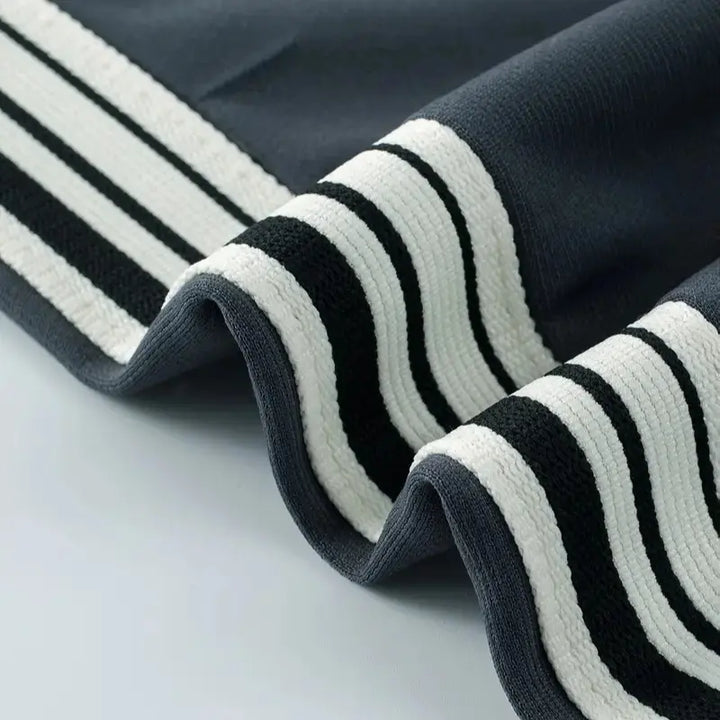 Men’s athletic pants
